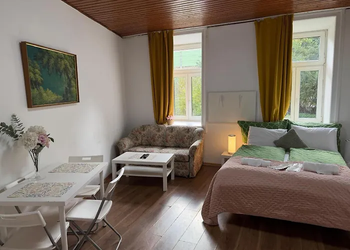 Apartment Cozy Danube With Garden Access & 15 Min To Center Vienna