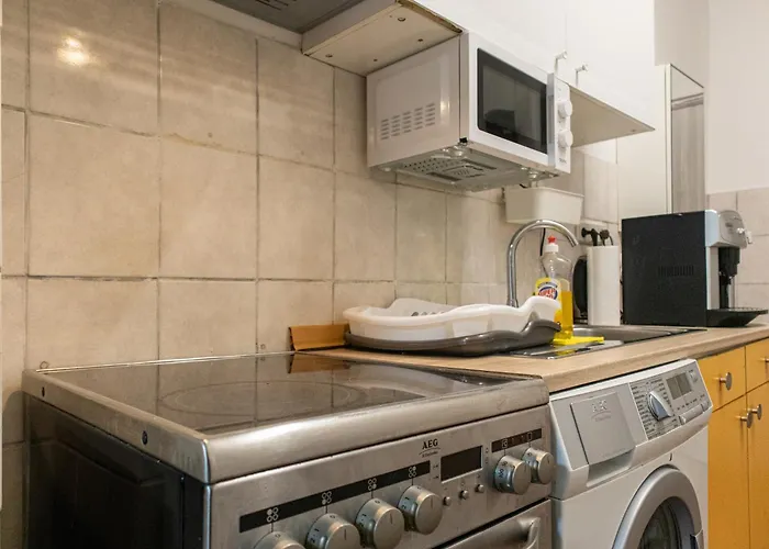 Apartment Cozy Danube With Garden Access & 15 Min To Center