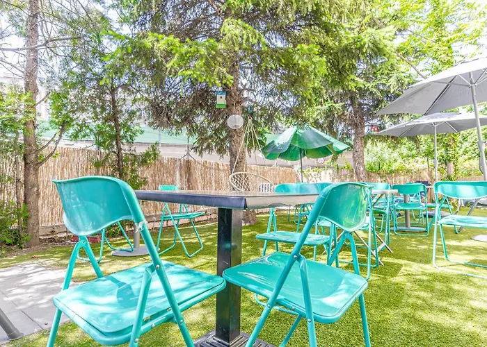 Apartment Cozy Danube With Garden Access & 15 Min To Center *